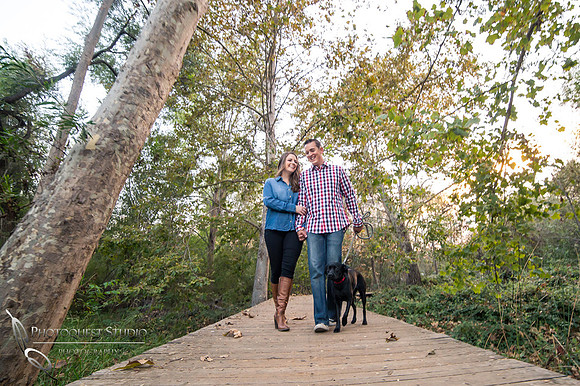 Southern California Engagement with nature in fall Photos in Fallbrook, San Diego by Temecula Winery Wedding Photographer, Sarah & Shawn