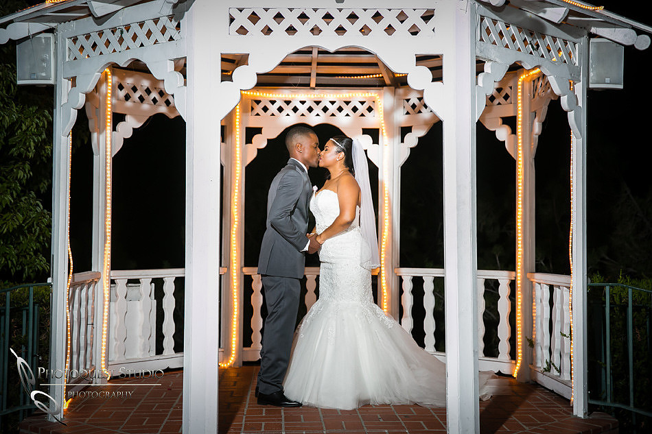 Los Angeles, Temecula  Wedding Photographer at Castaway Burbank, Shauneille & Steve (36)