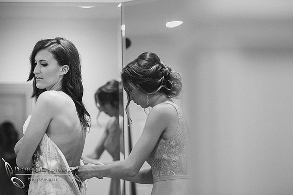 Wedding photo at Lake Oak Meadows, Temecula Winery by Photographer of Photoquest Studio
