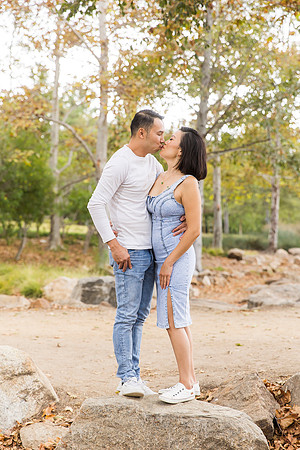 outdoor family photo in irvine by orange county wedding photographer tram bill (92)